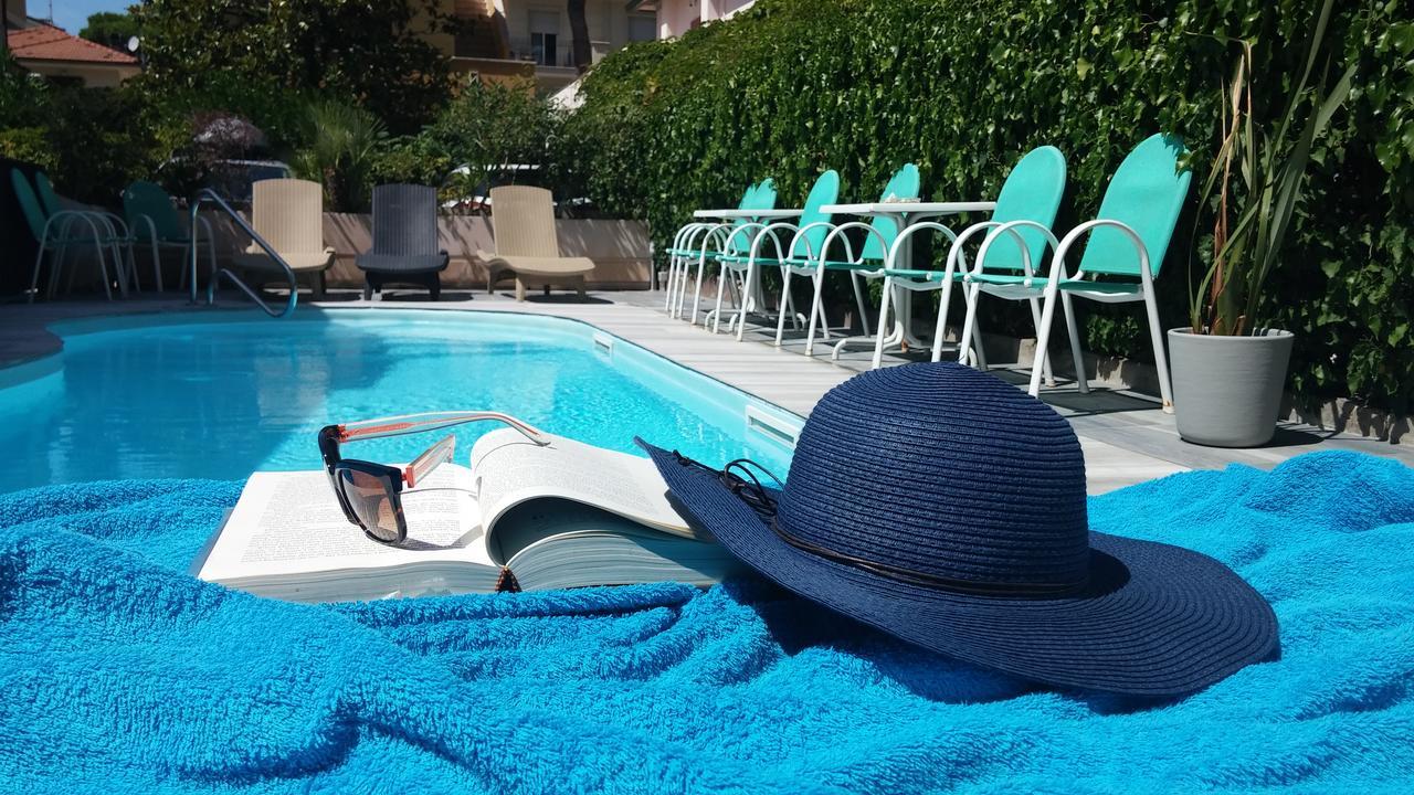 Hotel Condor-New 2024-Con Piscina Риччоне Экстерьер фото